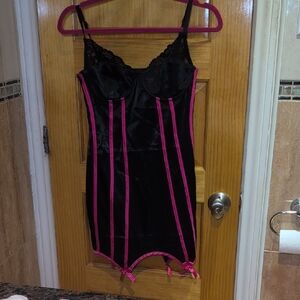 💥3/65$💥 Current Mood Black and Pink Satin Sexy Dress